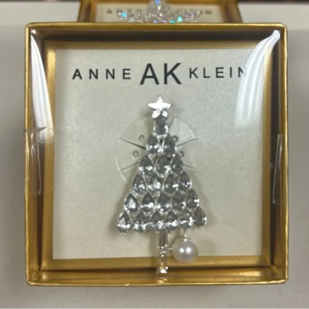 Anne Klein comes box